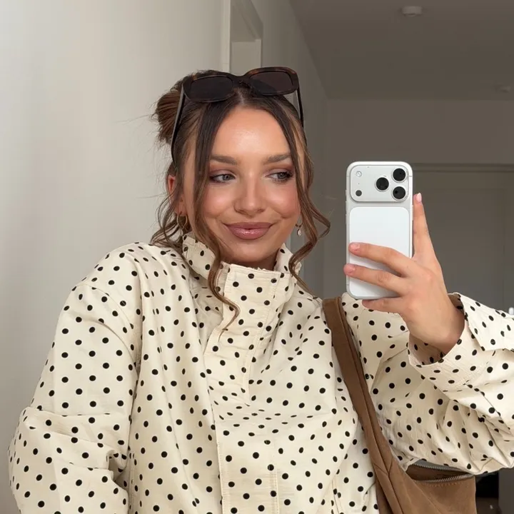 @alinamour