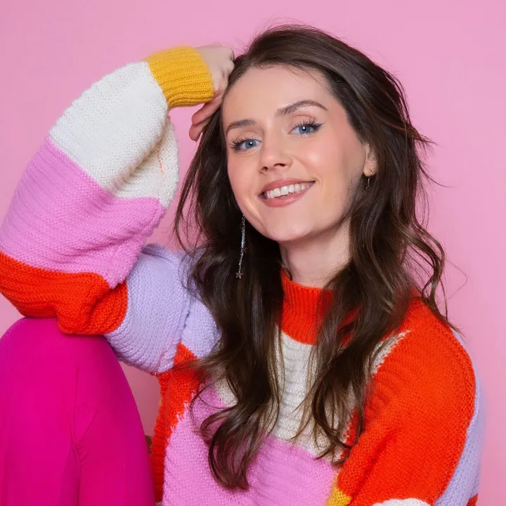 @helen_christie