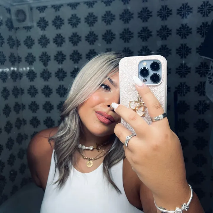 sophi_mour