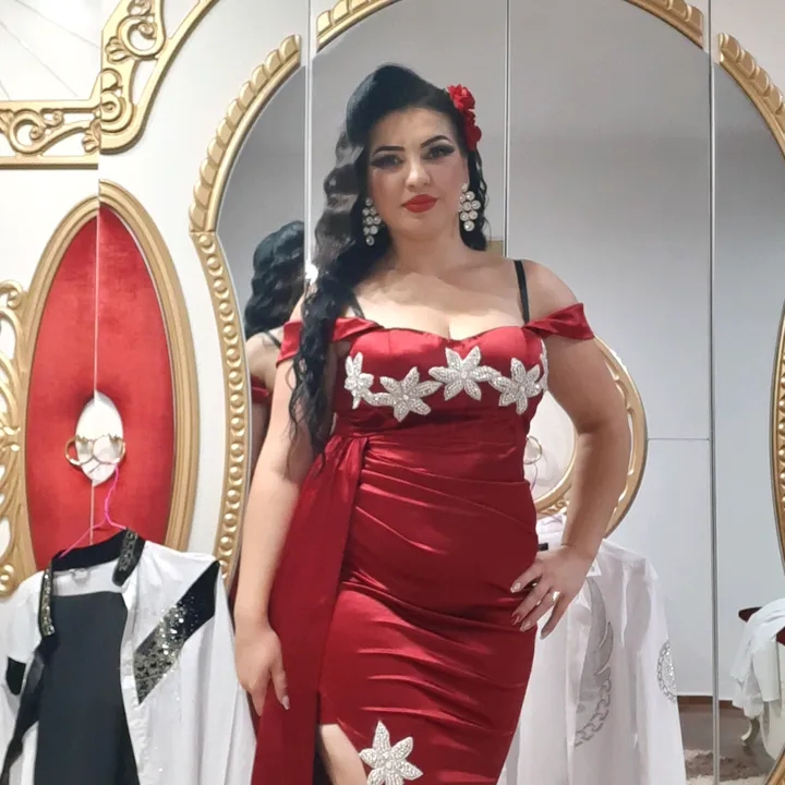 manuelaapostolach