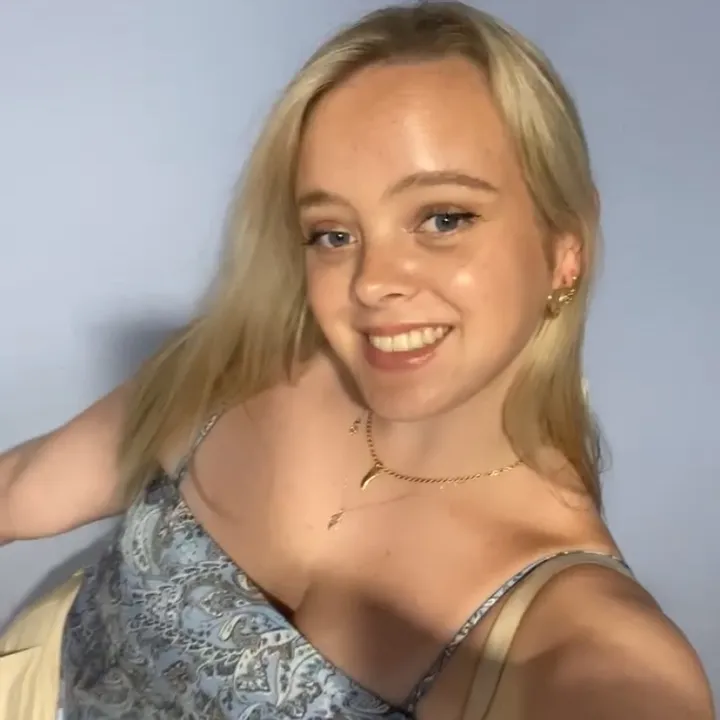 @ellzbellzz02