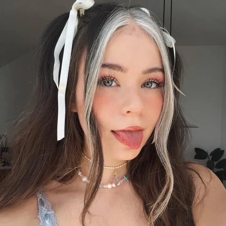 @nadinebreaty