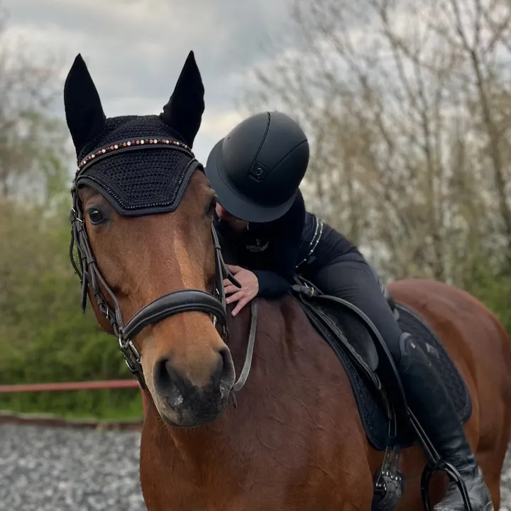 @jumpingmare