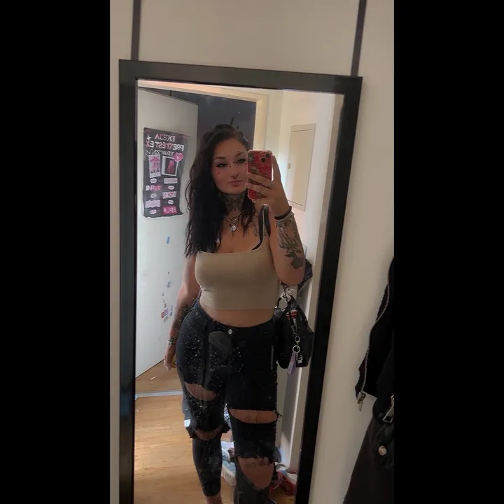 @cynthia_lil_crazy