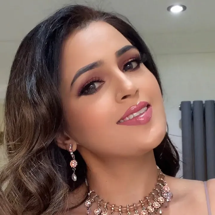 @ballysbeauty