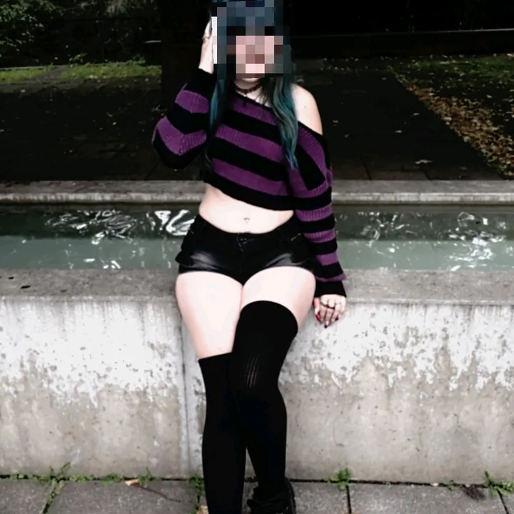 @rose_lilpeep