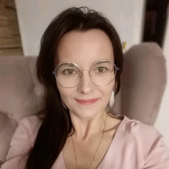 dzielnaniewiasta