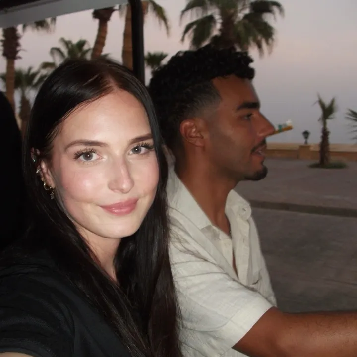 @jenniferundmahmoud