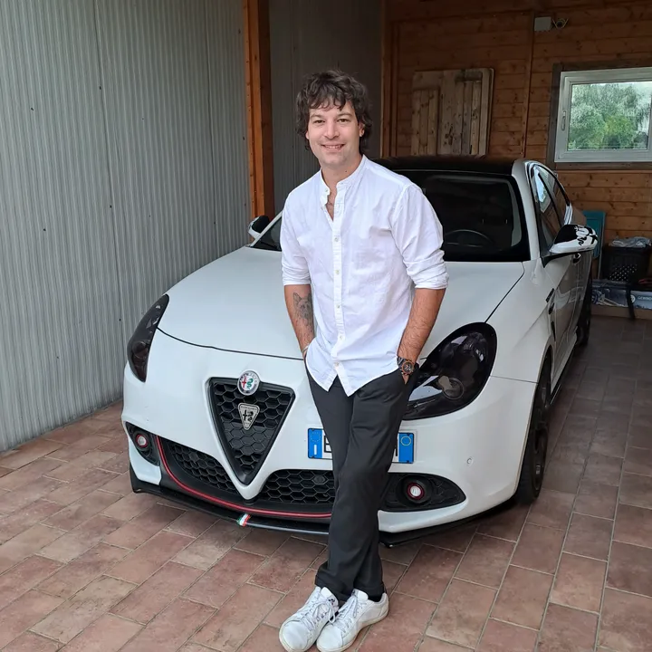 @alex.il_bomber