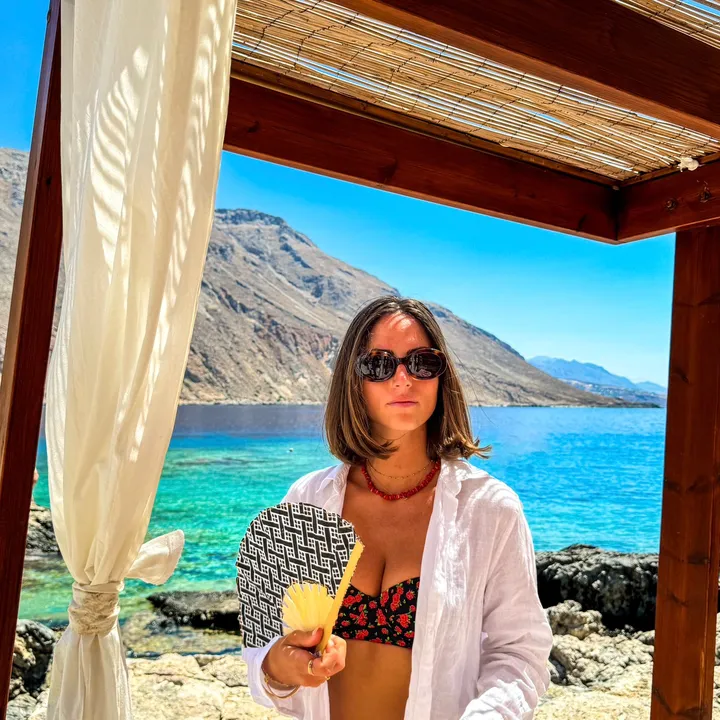 travels_of_laura