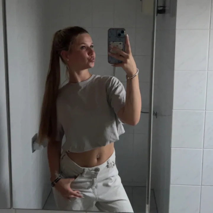 @lilly__bzr