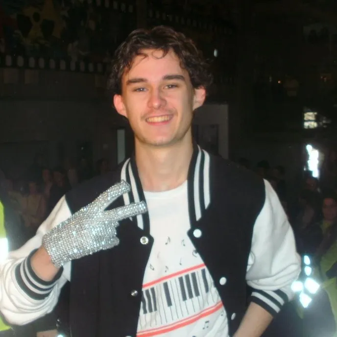 tylerkniely