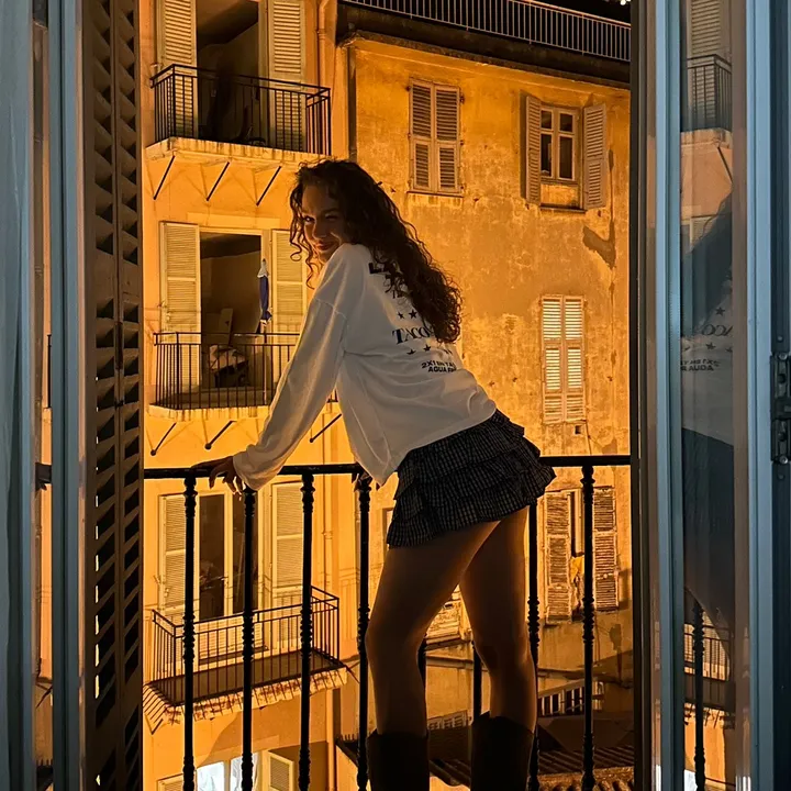 @cosmalilly