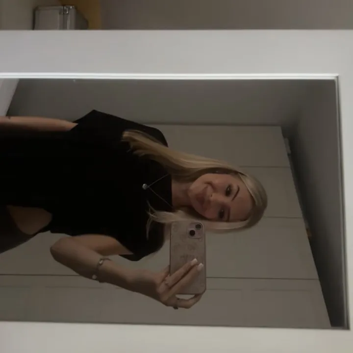 @julialm71