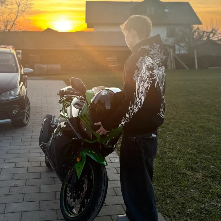@dermitder.kawa