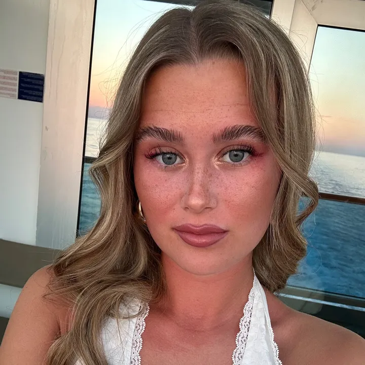 paula.schmi