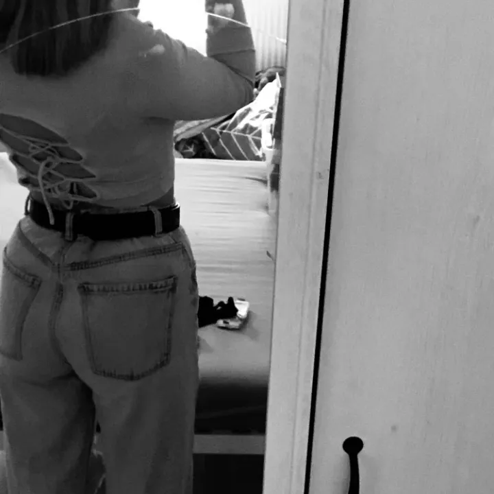 @ani_vcz