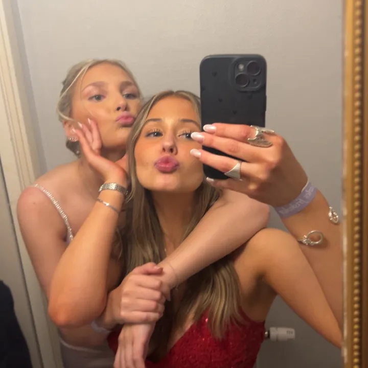 @ellaeklundd