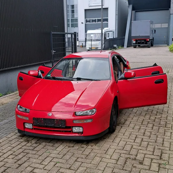 1987mazda323