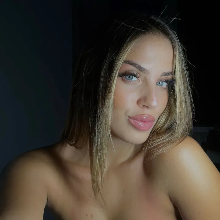 rebeccalandoni