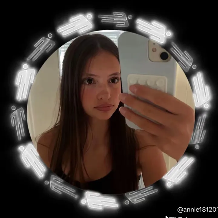 carlotta230512