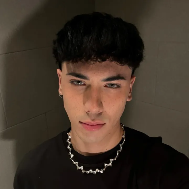 @josesnzz