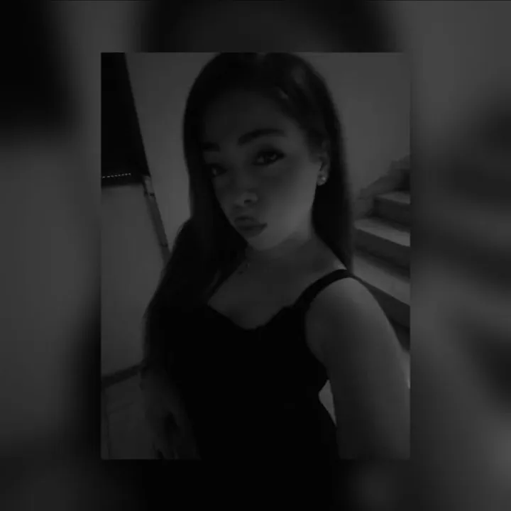 @auroraagolia_