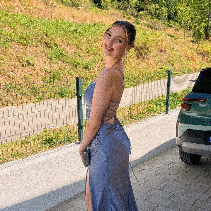 ruza_hrv