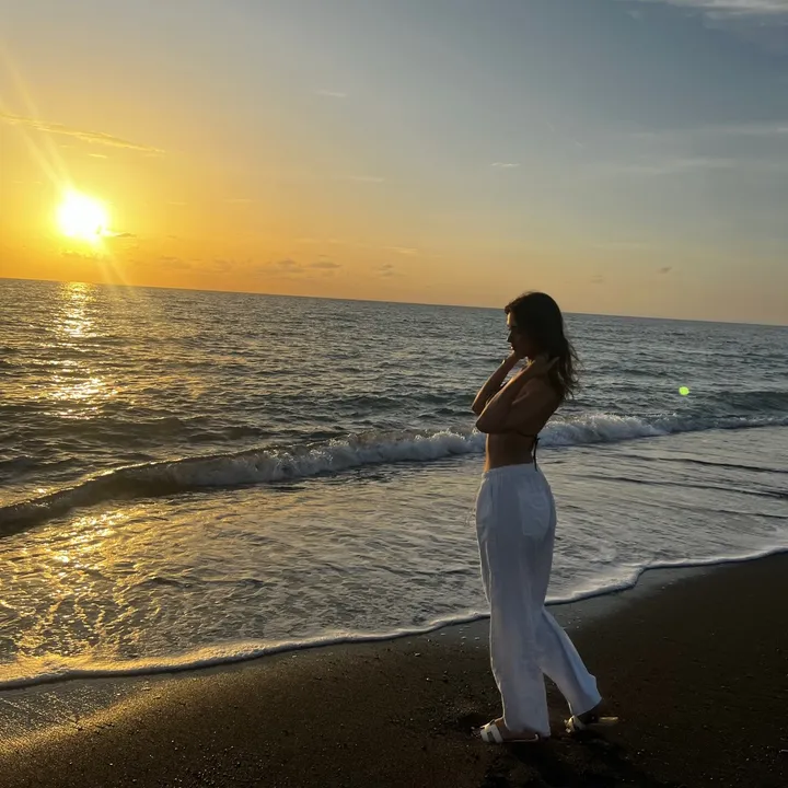 @bettii32