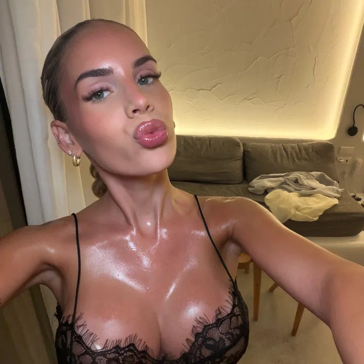 helenazoeee