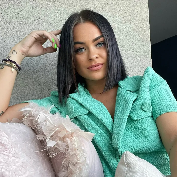@lesliewithlove