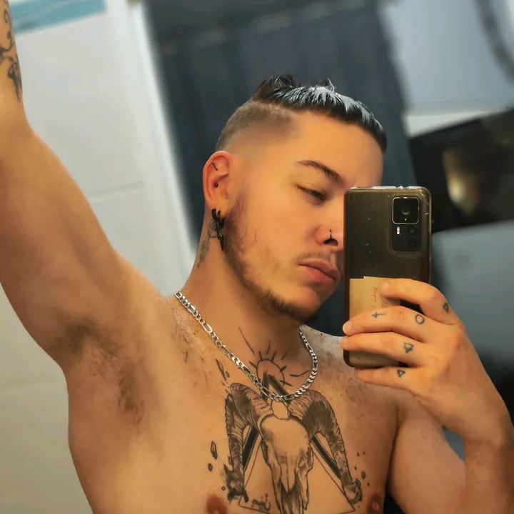 @shakadams