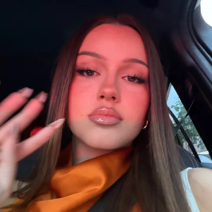 @samecarlaa