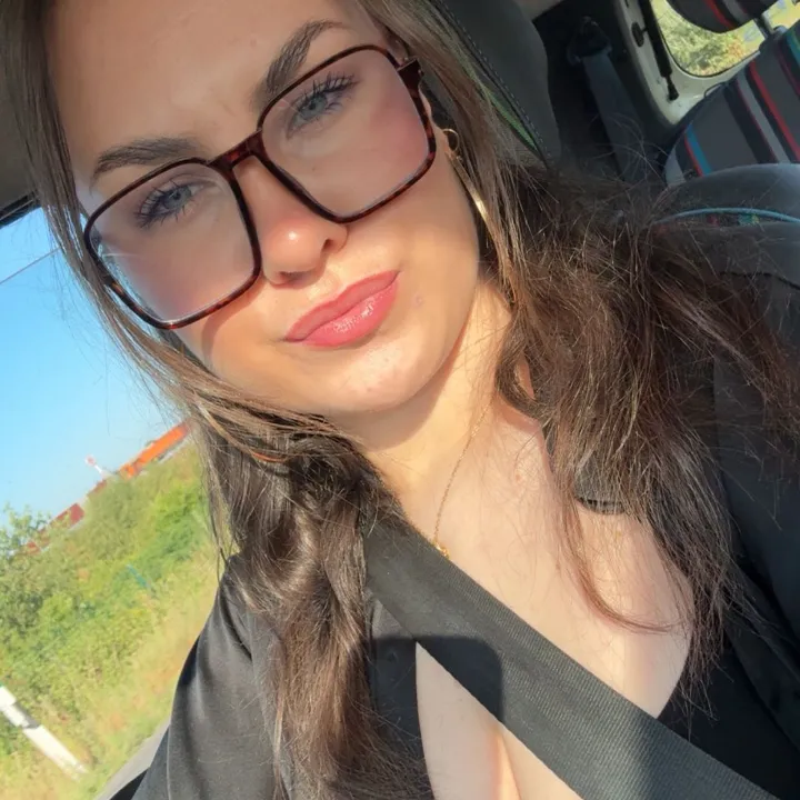 @mayafee.slg