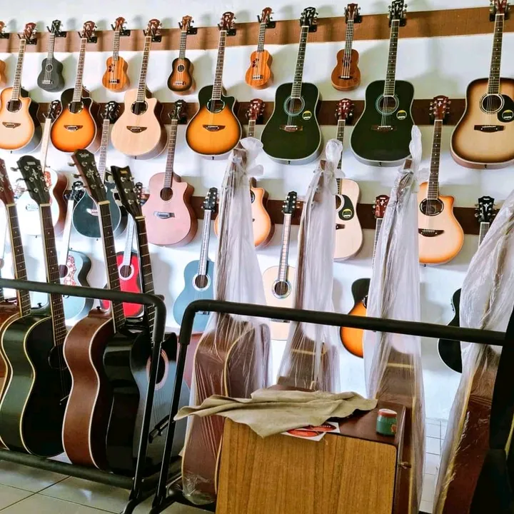 hanung_gitar_purwakarta