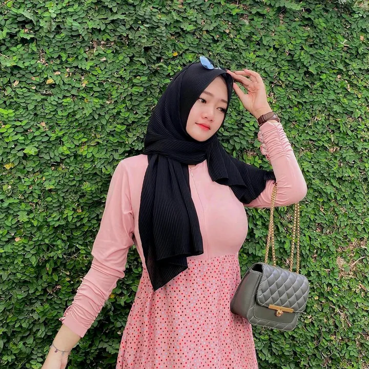 @indah_syari07