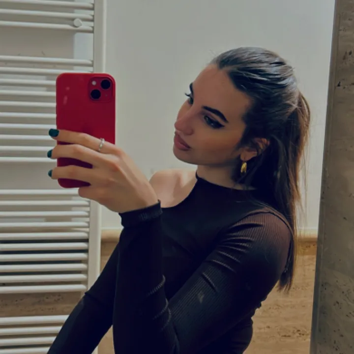 gretadebe_
