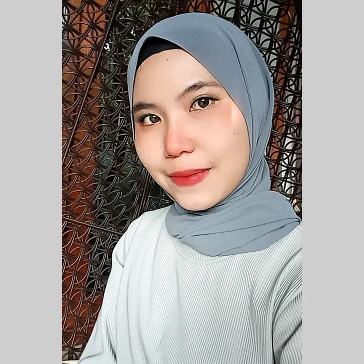 .naumy
