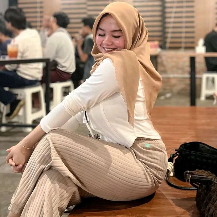 jilbabgoyangg
