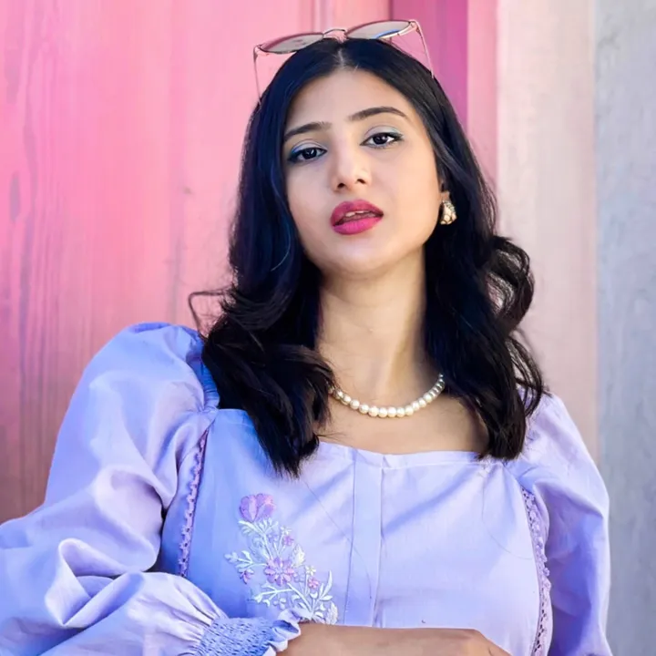 alizaanis18