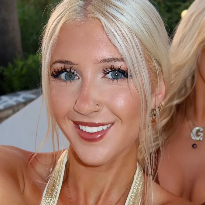 @livydivyydivdivdivy