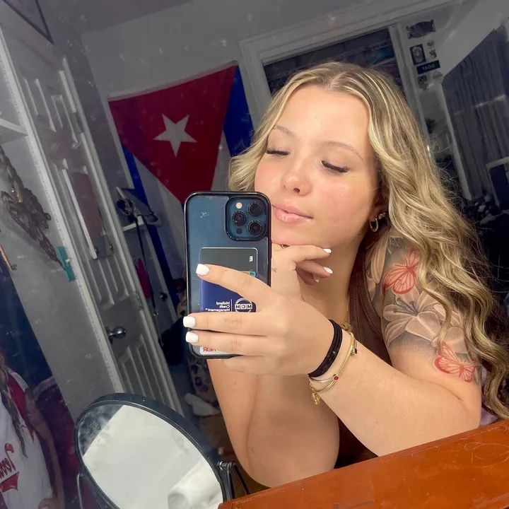 alexissmallo
