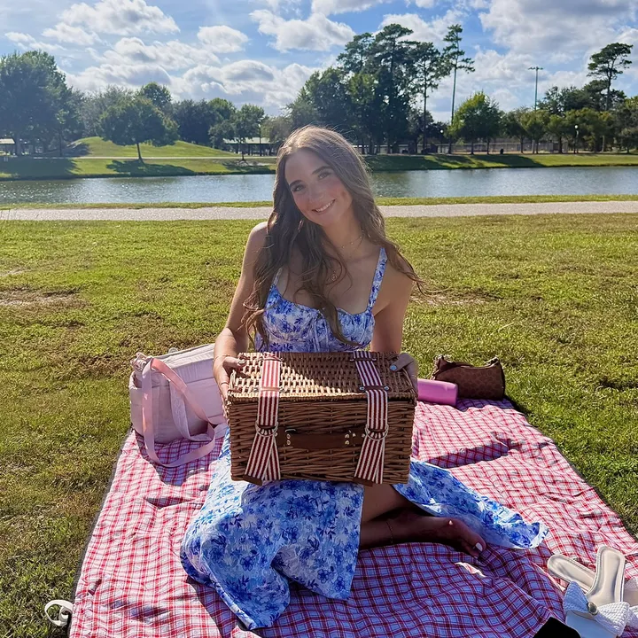 @sadie.m.rose