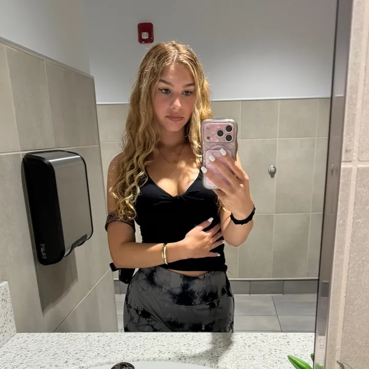 @simp4_ellaa