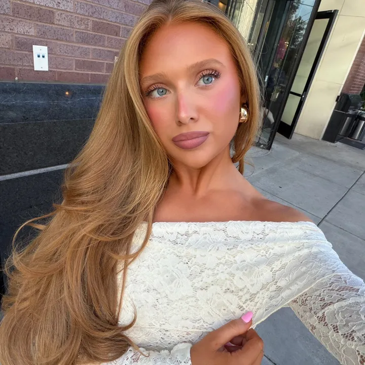 @carolineemalloyy