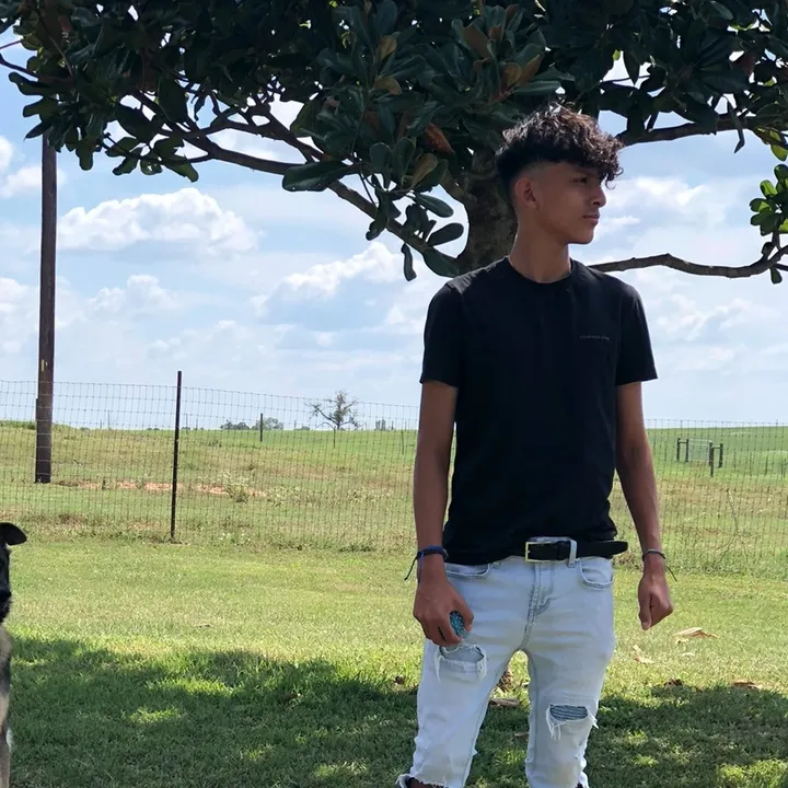 @bryan_sanchez___
