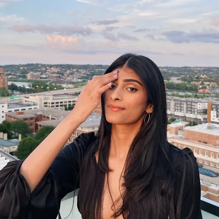 @tallbrowngirlll