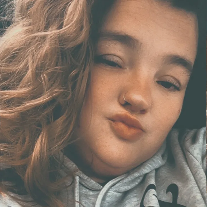 @str8_mf_queen