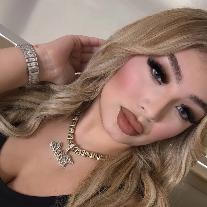 prettyhispanic23