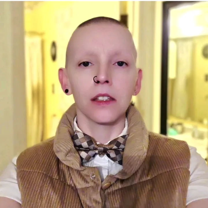 buzzcutgirl3
